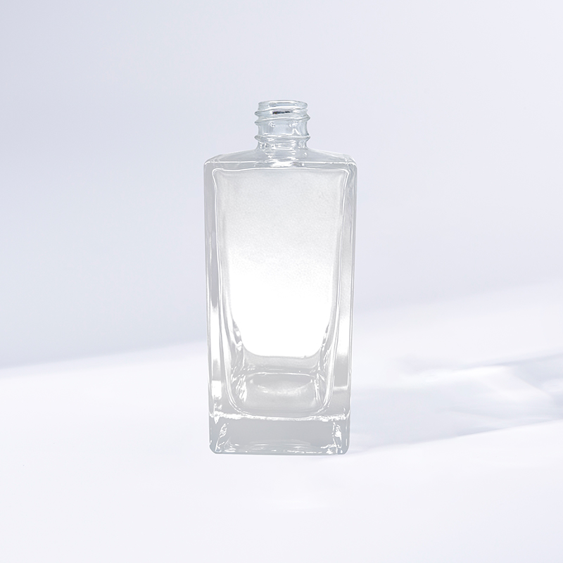 J2773 Бутылка для лосьона с винтом 100 мл