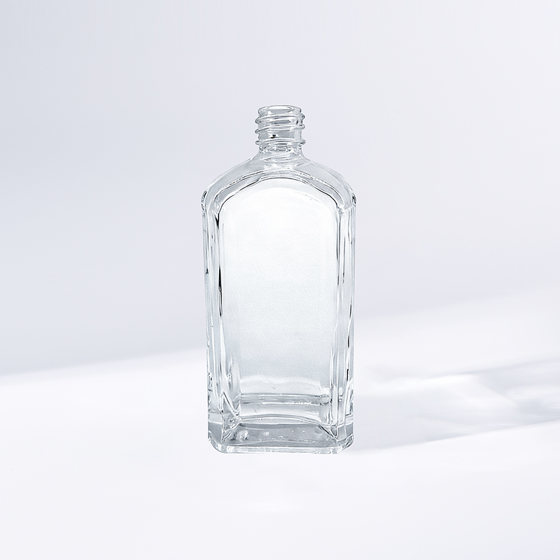 Z-229 Бутылка для лосьона с винтом 90 мл